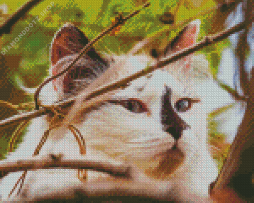 Himalayan Cat On Tree Diamond Painting