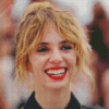 Maya Hawke Smiling Diamond Painting